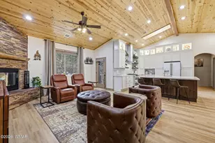 2583 Greens Peak Ln, Pinetop, AZ 85935 - Photo 12