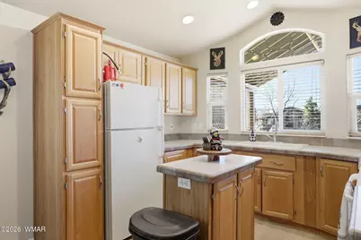 2218 Rodeo Road, Overgaard, AZ 85933 - Photo 12