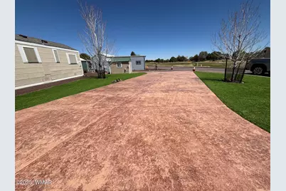 1850 Par Circle, Unit 235 #235, Show Low, AZ 85901 - Photo 1