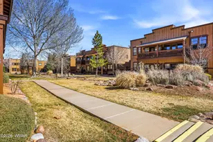 2359 Quarter Horse Trl, Overgaard, AZ 85933 - Photo 22