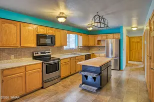 2974 Wapiti Dr, Overgaard, AZ 85933 - Photo 14