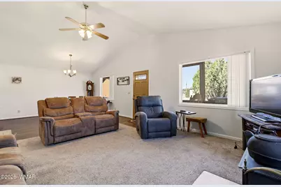 2746 Pine View Court, Overgaard, AZ 85928 - Photo 10