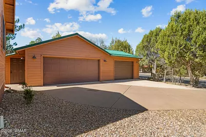 1991 N Covered Wagon Loop, Show Low, AZ 85901 - Photo 2