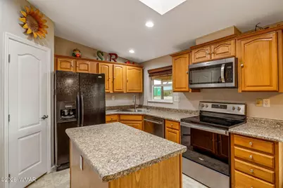 6635 Avanti Way, Show Low, AZ 85901 - Photo 10