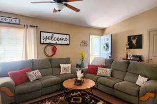 2086 Pinewood Dr, Overgaard, AZ 85933 - Photo 14