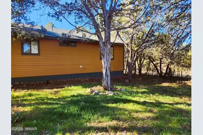 2086 Pinewood Drive, Overgaard, AZ 85933 - Photo 10