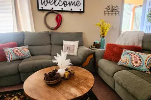 2086 Pinewood Dr, Overgaard, AZ 85933 - Photo 16