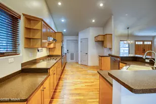 1420 N 41st Dr, Show Low, AZ 85901 - Photo 10