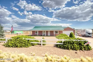 2655 E Walnut Dr, Taylor, AZ 85939 - Photo 2