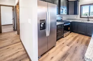 2021 E Rimstone Dr, Show Low, AZ 85901 - Photo 12