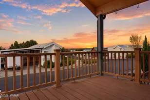 8209 Rainbow Loop, Show Low, AZ 85901 - Photo 2
