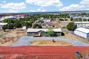 8758 Bruce Dr, Show Low, AZ 85901 - Photo 4