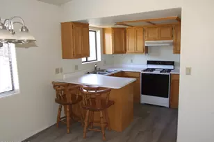 430 S Love Lk Cir, Taylor, AZ 85939 - Photo 2