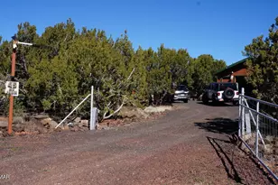 45 County Rd, Vernon, AZ 85940 - Photo 2