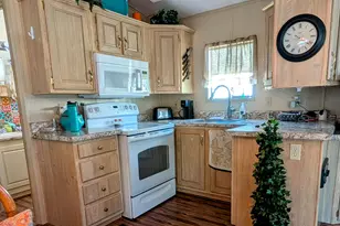 270 N Clark Road Unit 247, Show Low, AZ 85901 - Photo 4