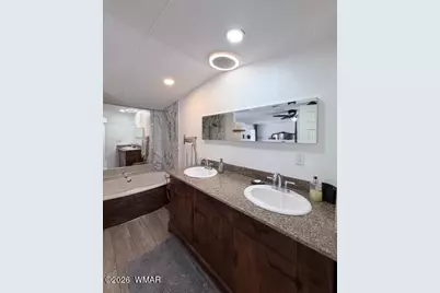 2019 Broken Arrow Road, Overgaard, AZ 85928 - Photo 10