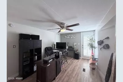 2019 Broken Arrow Road, Overgaard, AZ 85928 - Photo 16