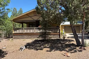 2021 W Pine Grove Dr, Show Low, AZ 85901 - Photo 1