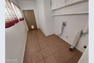 419 E Third Street, Winslow, AZ 86047 - Photo 8