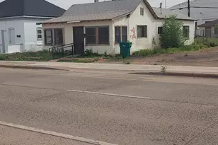 419 E 3rd St, Winslow, AZ 86047 - Photo 1