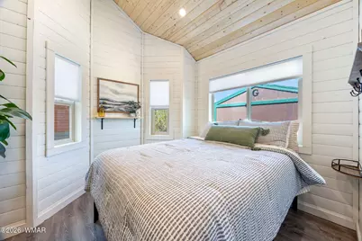 2746 Columbia Lane, Unit 6 #6, Overgaard, AZ 85933 - Photo 10