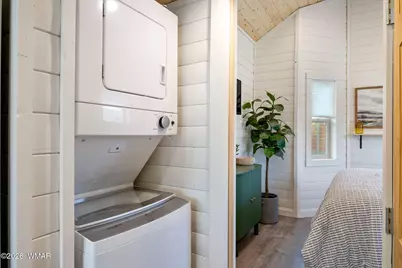 2746 Columbia Lane, Unit 8 #8, Overgaard, AZ 85933 - Photo 10