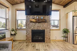 2722 Church Ln, Overgaard, AZ 85933 - Photo 20