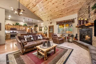 2952 Country View Ln, Overgaard, AZ 85933 - Photo 12