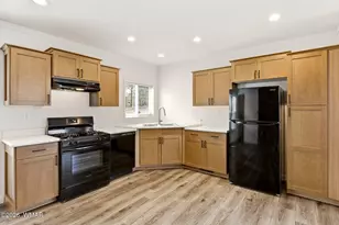 280 N 2nd Dr, Show Low, AZ 85901 - Photo 4