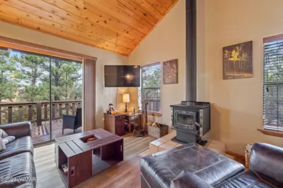 2276 Lindbergh Road, Overgaard, AZ 85933 - Photo 2