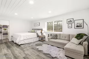 2287 Richenbacher Cir, Overgaard, AZ 85933 - Photo 8