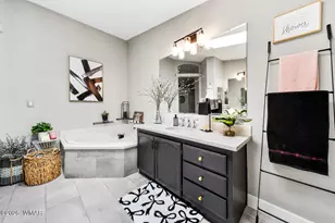 1181 S Cherokee Dr, Show Low, AZ 85901 - Photo 16