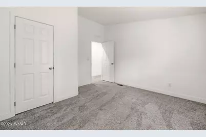 3515 Broken Arrow Road, Overgaard, AZ 85933 - Photo 14