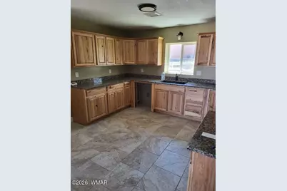 290 S 1st, Saint Johns, AZ 85936 - Photo 2