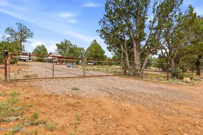 1139 Sapphire Lane, Show Low, AZ 85901 - Photo 6