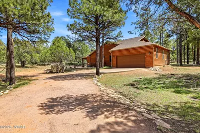 2236 Roundabout Way, Overgaard, AZ 85933 - Photo 2