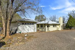 438 E Yaqui St, Springerville, AZ 85938 - Photo 24