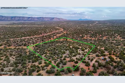 31326 Calle Barril, Seligman, AZ 86337 - Photo 2