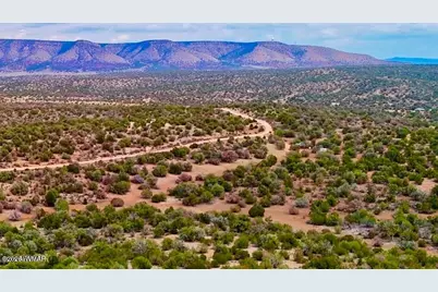 31326 Calle Barril, Seligman, AZ 86337 - Photo 8