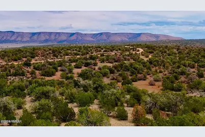 31326 Calle Barril, Seligman, AZ 86337 - Photo 14