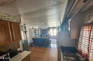 303 W Center St, Taylor, AZ 85939 - Photo 4