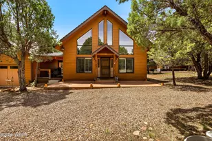 2746 Kitty Hawk Ln, Overgaard, AZ 85933 - Photo 2