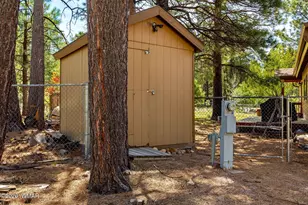 1320 Elk Dr, Forest Lakes, AZ 85931 - Photo 28