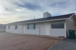 828 14th Ave, Holbrook, AZ 86025 - Photo 2
