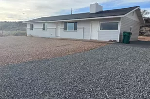 828 14th Ave, Holbrook, AZ 86025 - Photo 1