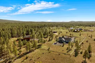 9365 Mountain Meadow Ln, Lakeside, AZ 85929 - Photo 24