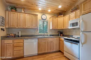 3524 Buckskin Rd, Overgaard, AZ 85933 - Photo 8