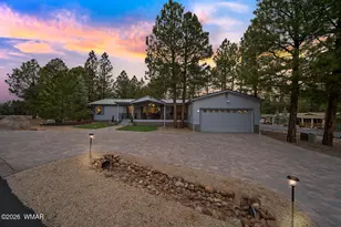 2060 W Pine Grove Dr, Show Low, AZ 85901 - Photo 2