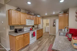 3041 Timber Line Rd, Pinetop, AZ 85935 - Photo 10
