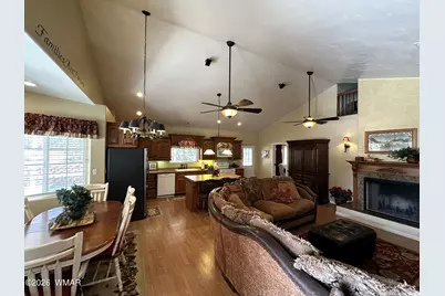 623 E Maricopa Drive, Springerville, AZ 85938 - Photo 6
